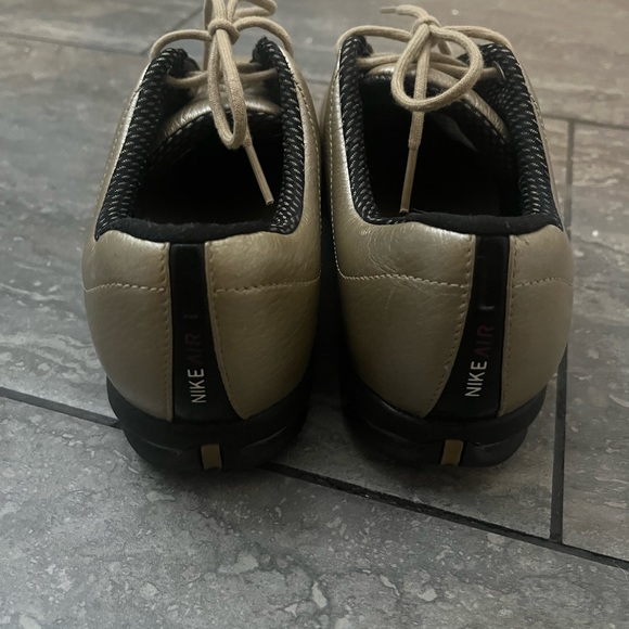 Nike Golf shoes - Picture 3 of 5